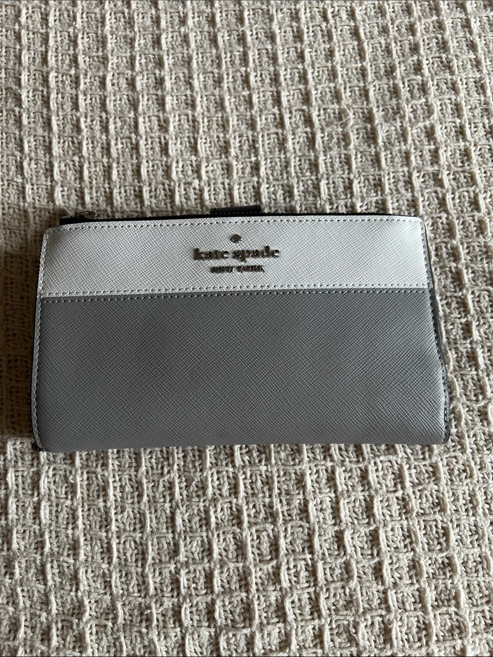 kate spade Two-Tone Gray and White Saffiano Zip Wallet